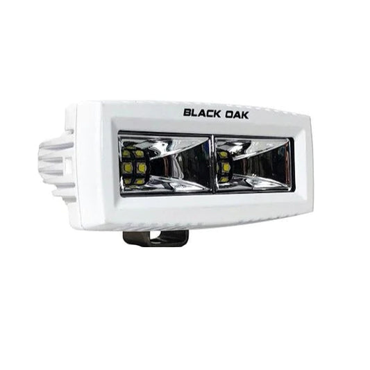 Black Oak 4 Marine Spreader Light  Scene Optics  White Housing  Pro Series 30 4MSS